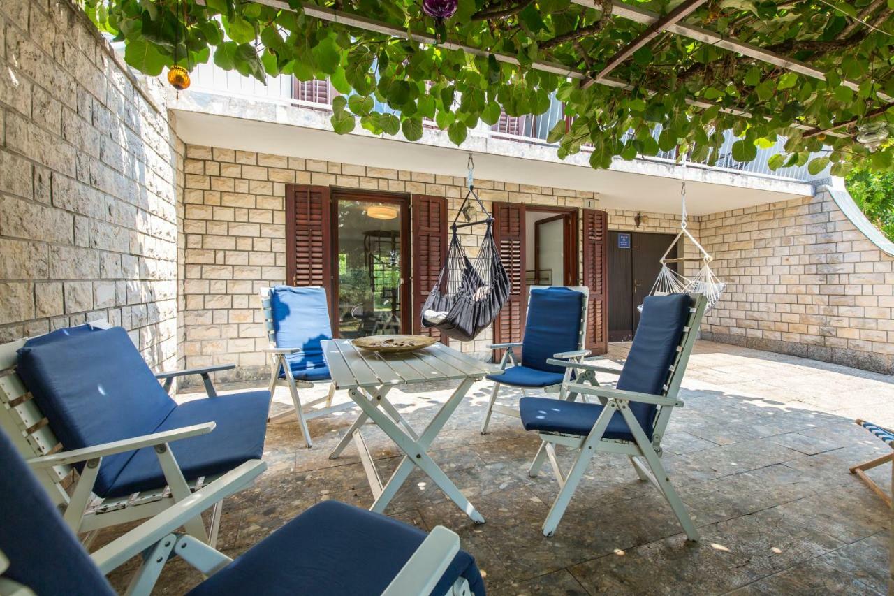 Casa Flora 3-Minutes' Walk From The Beach Novigrad Istria 外观 照片