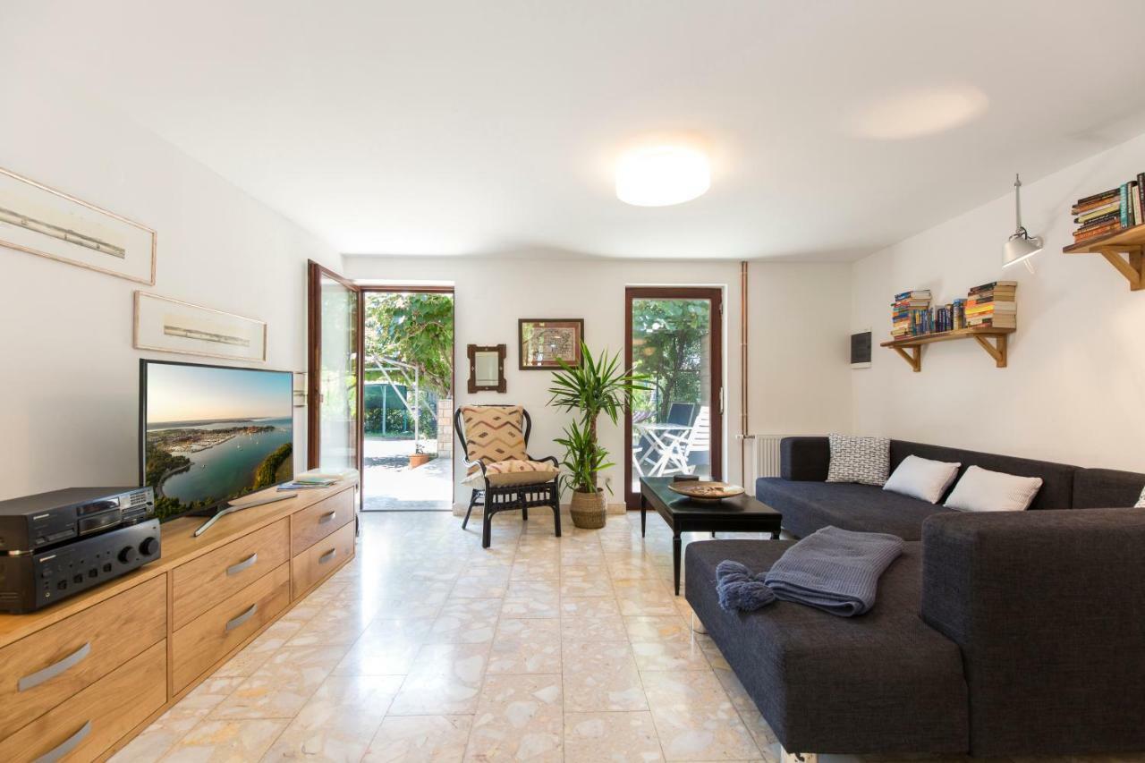 Casa Flora 3-Minutes' Walk From The Beach Novigrad Istria 外观 照片